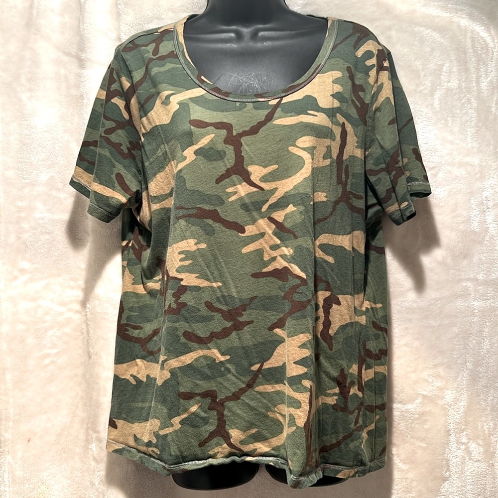 INC INTERNATIONAL CONCEPTS 🇺🇸 GREEN/BROWN/TAN COTTON CAMOUFLAGE TSHIRT Women 1X